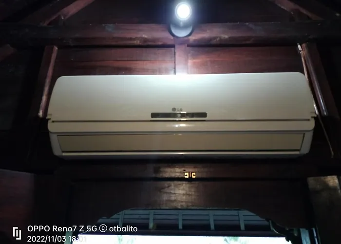 D'kailash Retreat ホテル Singaraja